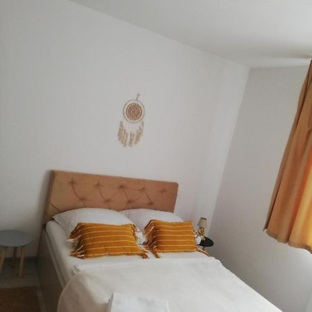 Apartament Raluca Toplita  Ngoại thất bức ảnh